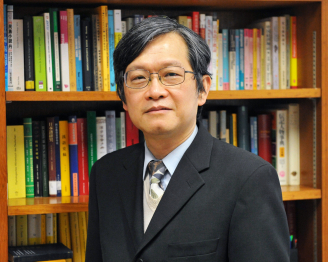 Professor Mok Ngai-Ming